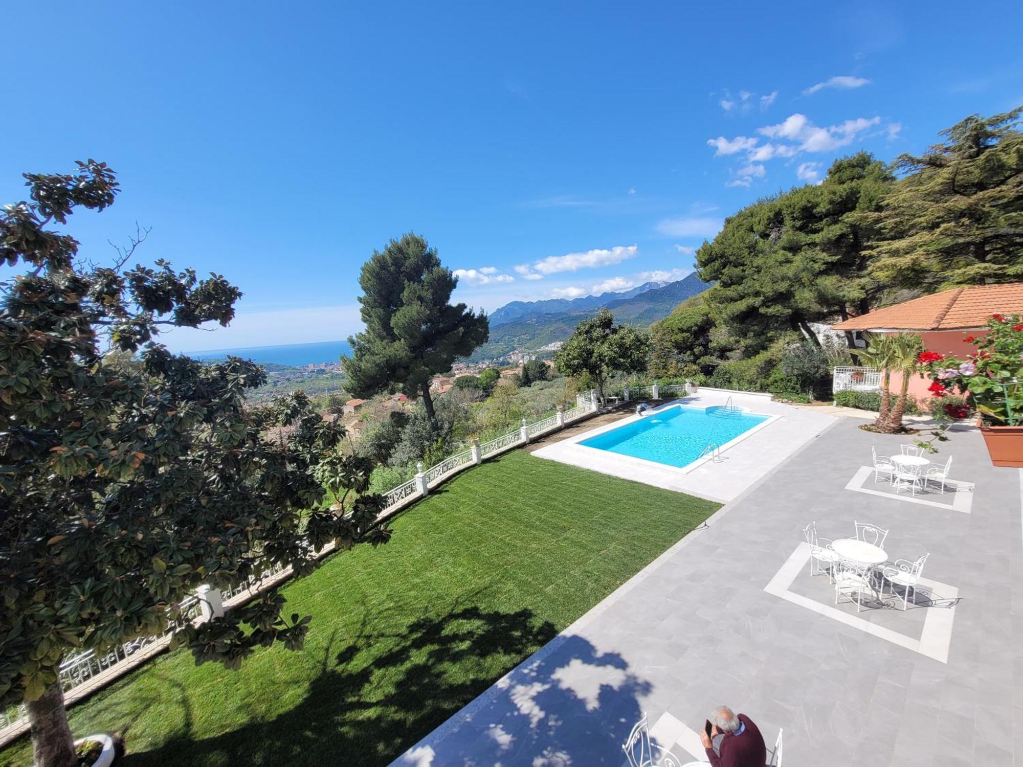 Villa Esmeralda Salerno Buitenkant foto
